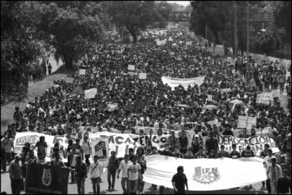 Manifestación de estudiantes del IPN. Foto: Notimex