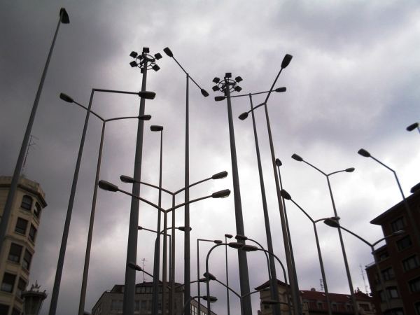 © Luminarias pa’ventar pa’rriba. Bilbao, País Vasco, España (2007)