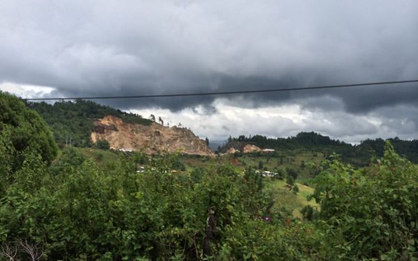 Extracción de grava y arena acaba con montañas y cerros. Foto: Ángeles Mariscal/Chiapas PARALELO