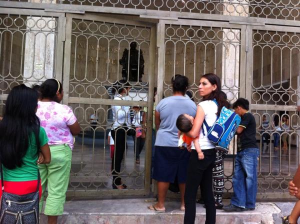 Cerrada las puertas del Congreso del Estado. Foto: Sandra de los Santos/ Chiapas PARALELO.