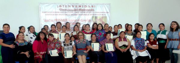 Graduadas del diplomado. Foto: Cortesía