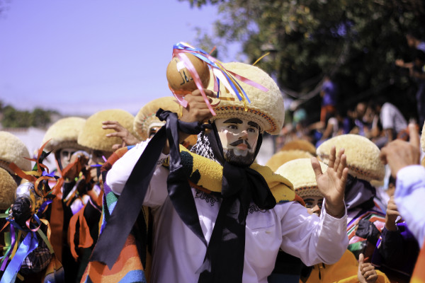 A esperar un año para escuchar el chin-chin de los parachicos