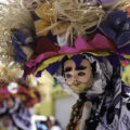 Celebración zoque del carnaval en Tuxtla y Coita En el carnaval de Coita participan personas de todas las edades.