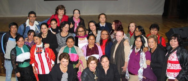 Enriqueta Burelo en una reunión con activistas por la igualdad. Foto: Cortesía