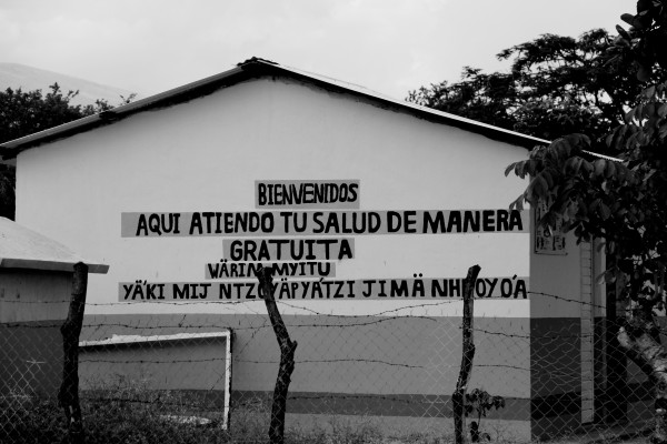 Clinica en la comunidad Nuevo Carmén Tonapac. Foto: Francisco López Velásquez.