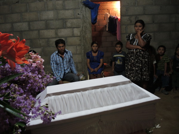 La Pascua de Emmanuel en La Pimienta, Simojovel Chiapas. Foto: Raúl Vera