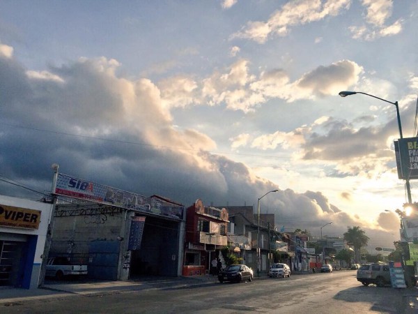 Cielo tuxtleco. Foto: @Esquirlas