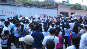 Marchan de blanco en Yajalón. 