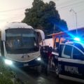 Estudiantes normalistas son trasladados a las oficinas de la Procuraduría de Chiapas. Fotos: Chiapas Paralelo