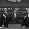 Promesas incumplidas El tono trinfalista de la promulgación del 20 de diciembre del 2013 se disuelve ante la realidad, dos años después. (Foto Proceso)