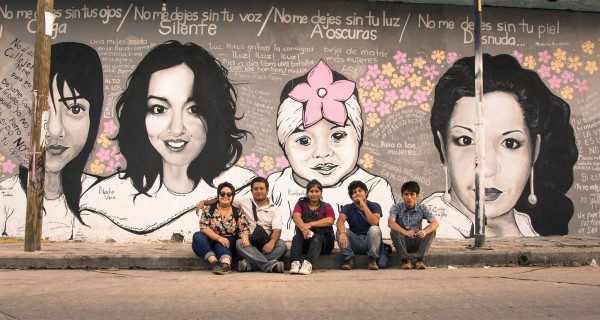 "No basta con voltear a ver" fue titulado el mural por las y los creadores. Foto: Cortesía/ Chiapas PARALELO.