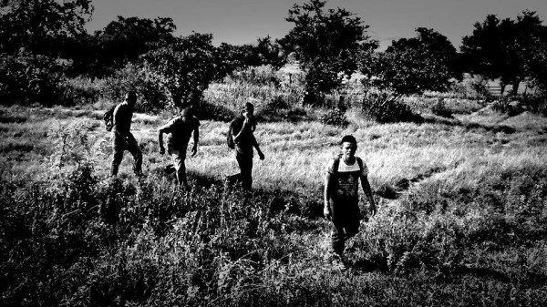 Migrantes en su paso por el sur. Foto: Rubén Figueroa