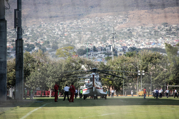 El Papa Francisco arribó a Tuxtla Gutiérrez después de haber oficiado una misa ante miles de indígenas en San Cristóbal de las Casas. Foto. Francisco López Velásquez/Chiapas Paralelo.