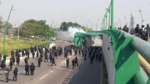 Operativo policiaco impide bloqueo de las entradas a a capital. Foto: Cortesía