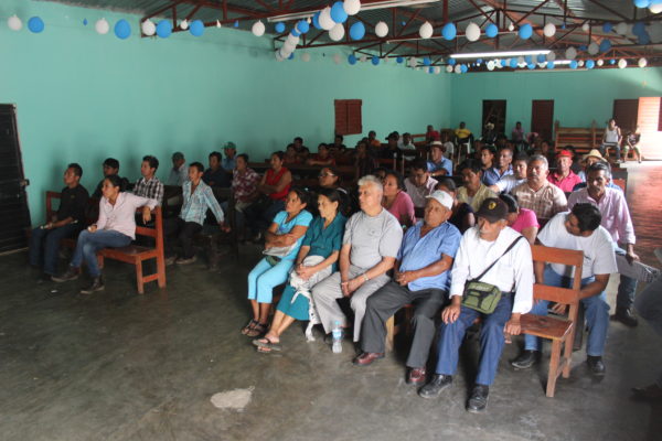 Reunión de análisis sobre las reformas estructurales, en Rayón, Chiapas. Foto: Fermín Ledesma