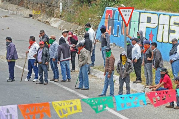 Grupo de choque en acción. Foto: Tragameluz