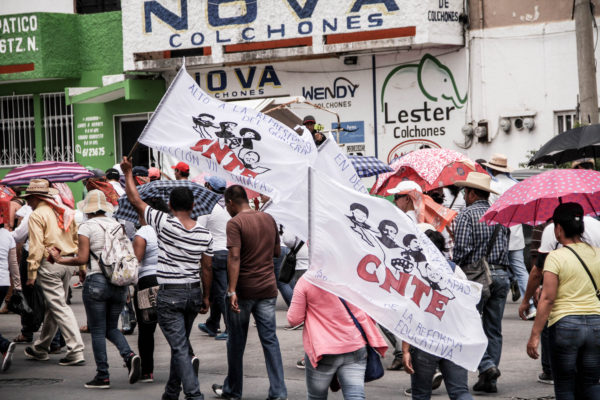 La CNTE cumple hoy tres meses de haber iniciado el paro laboral y manifestaciones para abrogar la reforma educativa. Foto: Francisco López Velázquez/ChiapasPARALELO