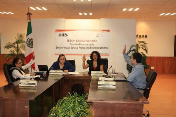 Propone IEPC incorporar 60% de sus plazas sustantivas al Servicio Profesional Electoral Nacional