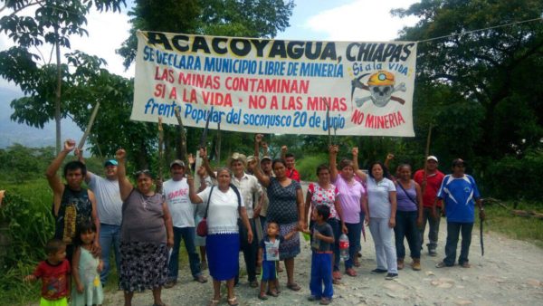 Protestan contra las mineras