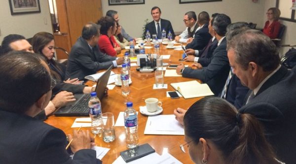 Se reúne IEPC Chiapas con funcionarios del INE