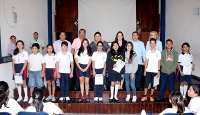 Entrega IEPC constancias de mayoría en Colegio Miguel Alemán Valdez