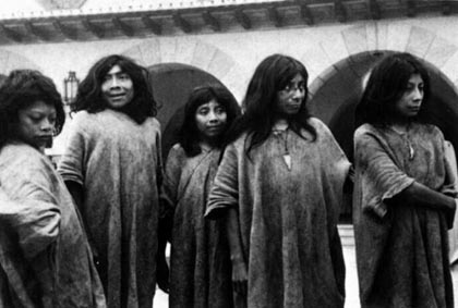 © Lacandones principios del siglo XX. Ciudad de Guatemala. DP. (c1930)