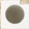 Fotografía el 9 de diciembre de 1874 por la expedición británica. Fuente: http://www.jodrellbank.manchester.ac.uk/astronomy/nightsky/nskyjun12.html
