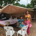 Damnificados  por el sismo viven a la intemperie. Foto: Ángeles Mariscal