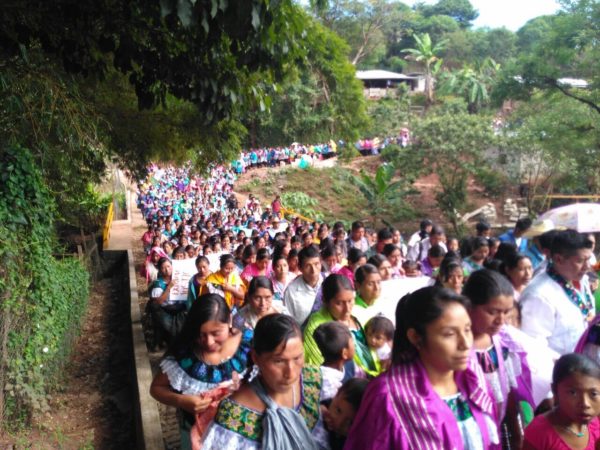 Denuncia el Frayba un desaparecido y represión contra indígenas en Chilón