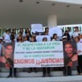 Se manifiestan en la UNICACH para pedir justicia al caso de Adán González (16)