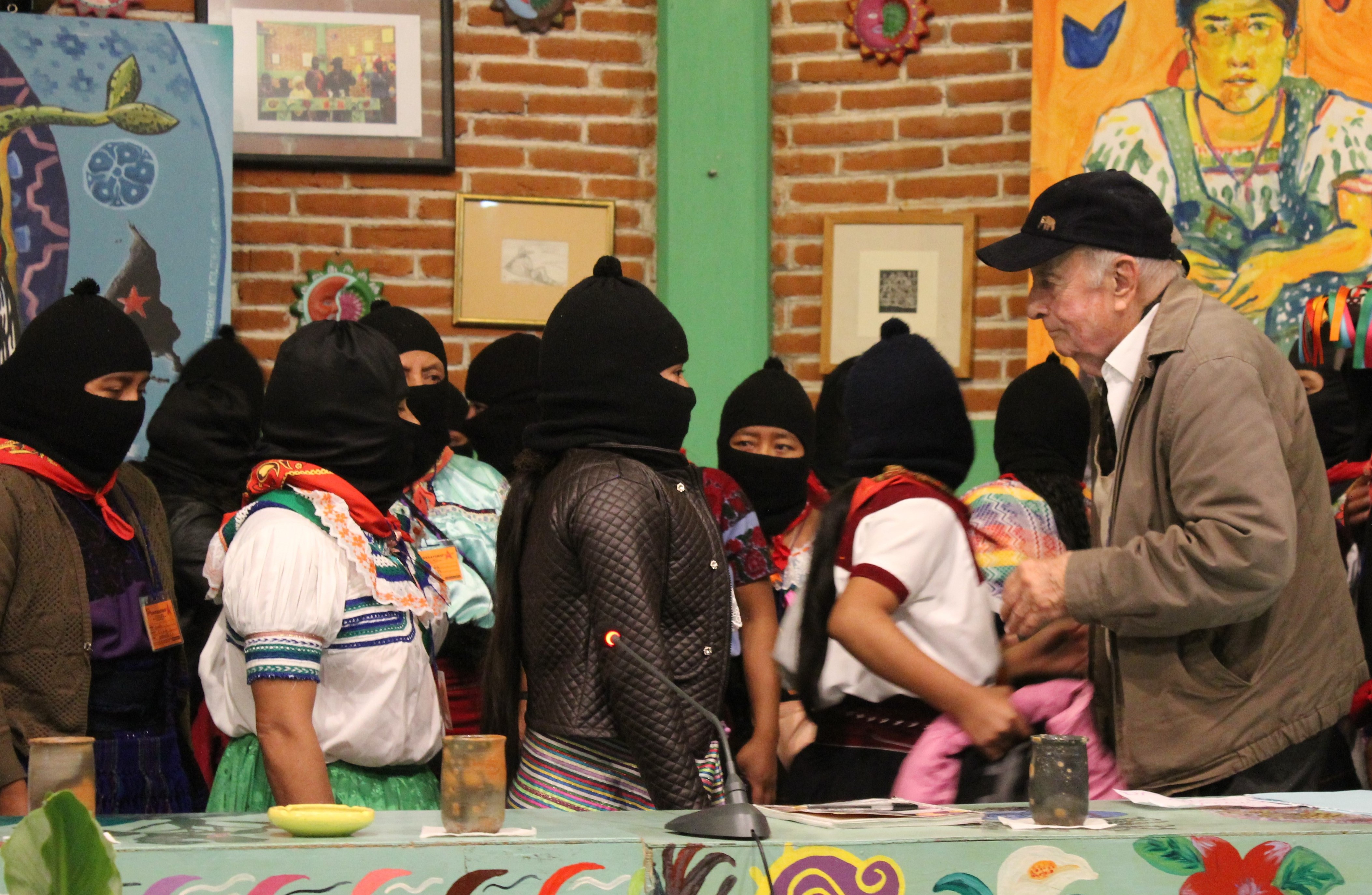 Zapatistas dicen adis al comandante Contreras