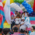 Orgullo neo-aliancista
Simpatizantes de Nueva Alianza en la Marcha del orgullo Gay. Ciudad de México, 23 de junio de 2018.
Autor: Fabián Vidal