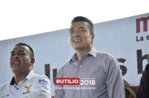 No cabe duda que un amparo a las posibles fortalezas y debilidades del futuro gobierno chiapaneco se encuentran en las afirmaciones del que será gobernador del estado, Rutilio Escandón Cadenas, cuando señala que su administración se ceñirá al Proyecto Alternativo de Nación liderado por el Presidente electo de México, Andrés Manuel López Obrador. 