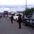 Cientos de policías y personal del INM vigilan las carreteras de la frontera, para detener a migrantes que entren de manera irregular al pais. Foto: Cortesía