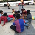 En el campamento de desplazados a decenas de niños y niñas que están sin recibir clases. Foto: Sandra de los Santos/ Chiapas PARALELO.