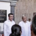 Rutilio Escandón y AMLO, en el Congreso.