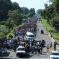 Falta de coordinación, condicionamiento de ayuda y detenciones arbitrarias, ong´s documentan violaciones a DH del Estado mexicano a integrantes de Caravanas Migrantes