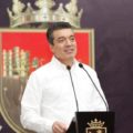 Escandón Cadenas critica a sus antecesores por dar notarías Rutilio Escandón, gobernador de Chiapas.