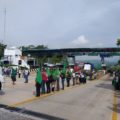 Recuerdan a Zapata con marchas y bloqueos carreteros