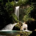 Las cascadas son un paraíso escondido las cuales alimentan preciosas y tranquilas pozas. Cortesía: Tzimol.