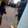 Habitantes de Totolapa con machete en mano exigen frenan campaña de fumigación por temor a contagiarse de Covid-19