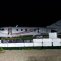 Aeronave asegurada en Palenque ligada a operaciones internacionales de narcotráfico con Colombia Armada de Colombia con autoridades mexicanas lograron la ubicación y aprehensión de la aeronave tipo falcón. Cortesía: SEDENA.