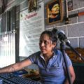 La activista ambiental que vive exiliada en su propio territorio