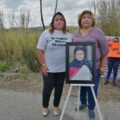 Feminicida de Yuri Lisset es condenado a 33 años y nueve meses de prisión Yamil Trejo Arrazate y la joven Itzel Molina Trejo, madre y hermana respectivamente de Yuri Lizeth Méndez Trejo, una joven de 21 años. Foto: Yessica Morales.