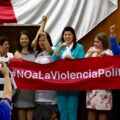  El asesinato de la precandidata del PAN a la presidencia municipal de Ocotlán de Morelos, en el estado de Oaxaca, Ivonne Gallegos Carreño, ocurrido el 2O de marzo, es el primer feminicidio de una mujer que aspiraba a un cargo de elección en el actual proceso electoral.