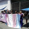 Mujeres trans protestaron a las afueras del Congreso del Estado para que se avance con la Ley de Identidad.
Foto: Cortesía.