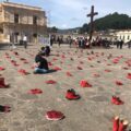 "Zapatos Rojos", un proyecto de arte en el que denuncia la violencia hacia las mujeres y el feminicidio. Cortesía:  Montserrat Méndez