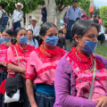 La población indígena en Chiapas, usa cubreboca únicamente en eventos oficiales. Foto: Ángeles Mariscal