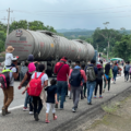 Para escapar de Tapachula, migrantes forman caravanas. Todas han sido detenidas. Foto: Ángeles Mariscal