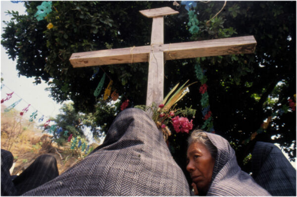 Respeto la fe de cualquier persona, pero cuando ella se quiere imponer como única, o como la verdadera frente a otras, no puede ser más que un ataque a lo que se desconoce. Tristemente esto es algo común en México y, por ende, en Chiapas.